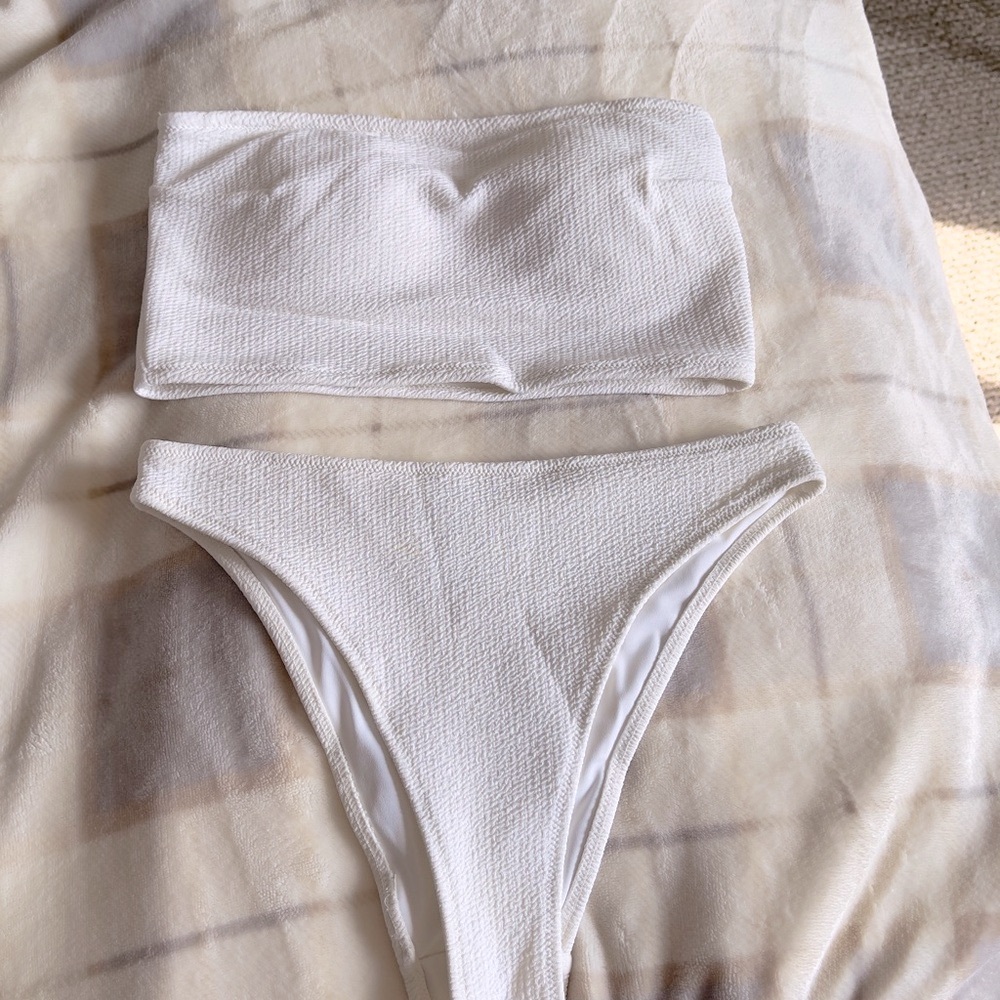 H&M Cream Textured Bandeau Bikini Set